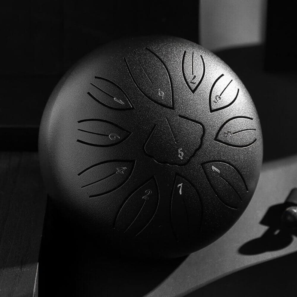 Steel tongue drum with petal tone markings in Lotus design, 6 inch, 11-tone C/D key