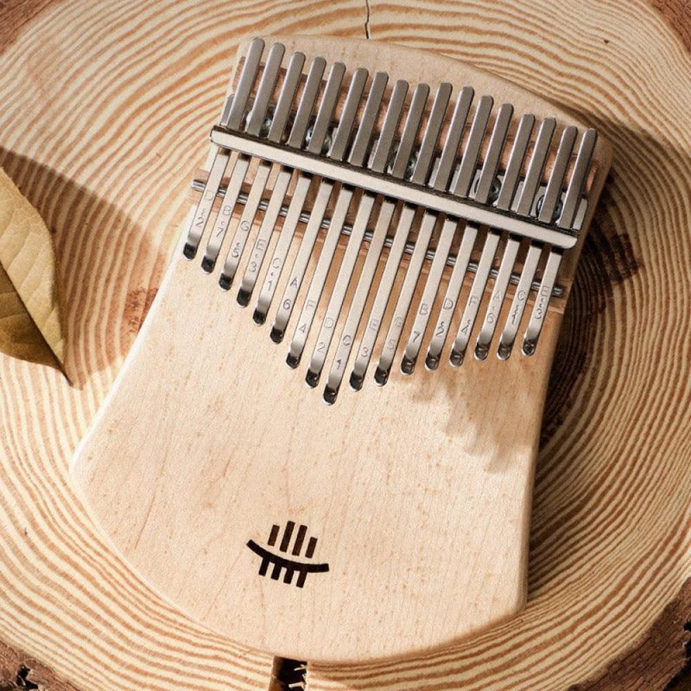 Wooden 17 Key Maple C Tone Kalimba Thumb Piano with metal tines and scalloped board