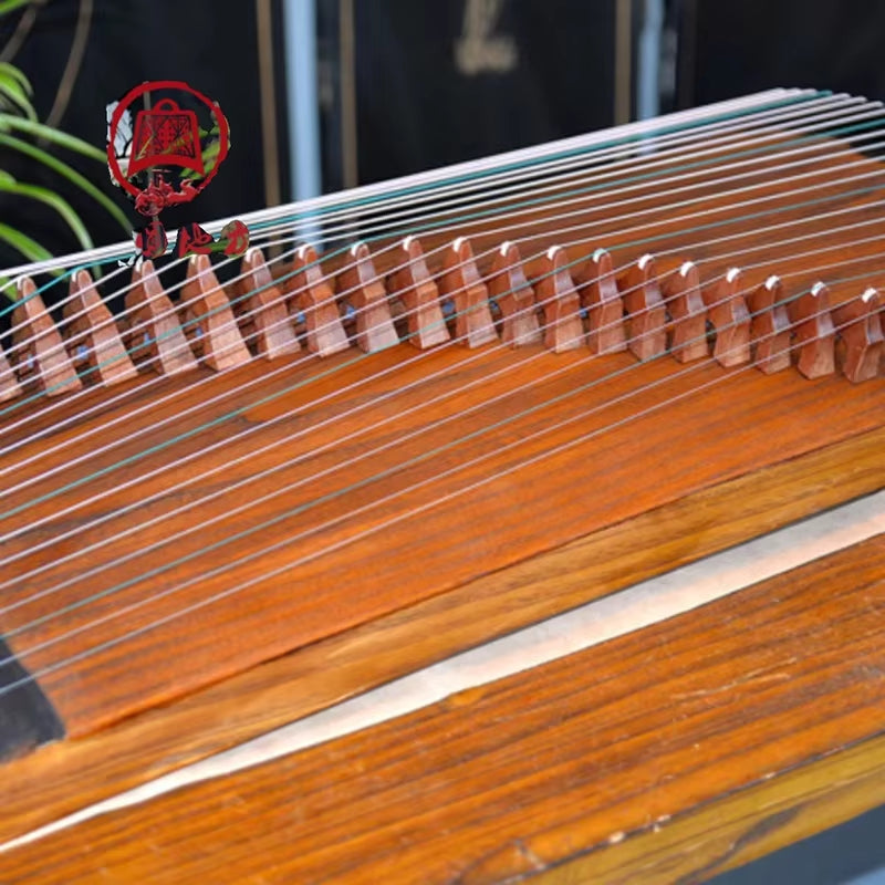 Wooden Guzheng with metal strings and red tuning pegs, 82 cm Paulownia Chinese Zither
